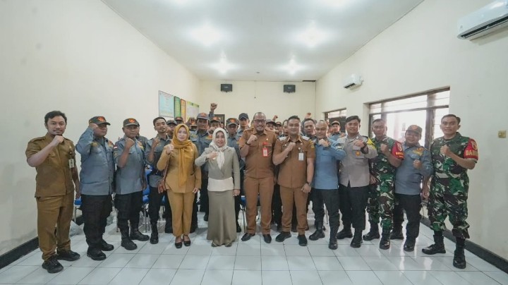 Wali Kota Mojokerto Tekankan Pentingnya Sinergi Satlinmas